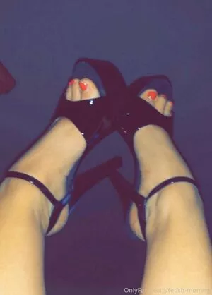fetish-mommy / mommyfeti5hservicesllc nude photo #0292