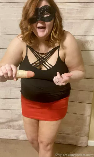 fetish-mommy / mommyfeti5hservicesllc nude photo #0356