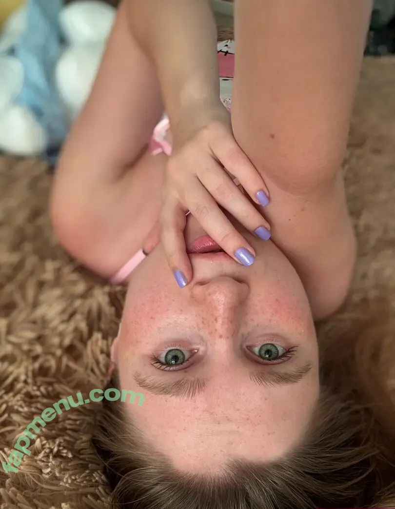 fia_on_fire nude photo #0012 (sophialegoe)