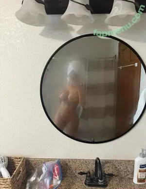  nude photo #0003