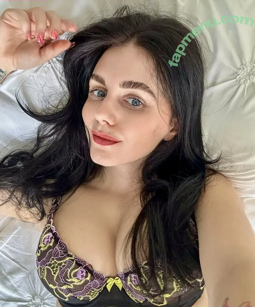 Fiona Burgess nude photo #0015 (fionaburgessxx)