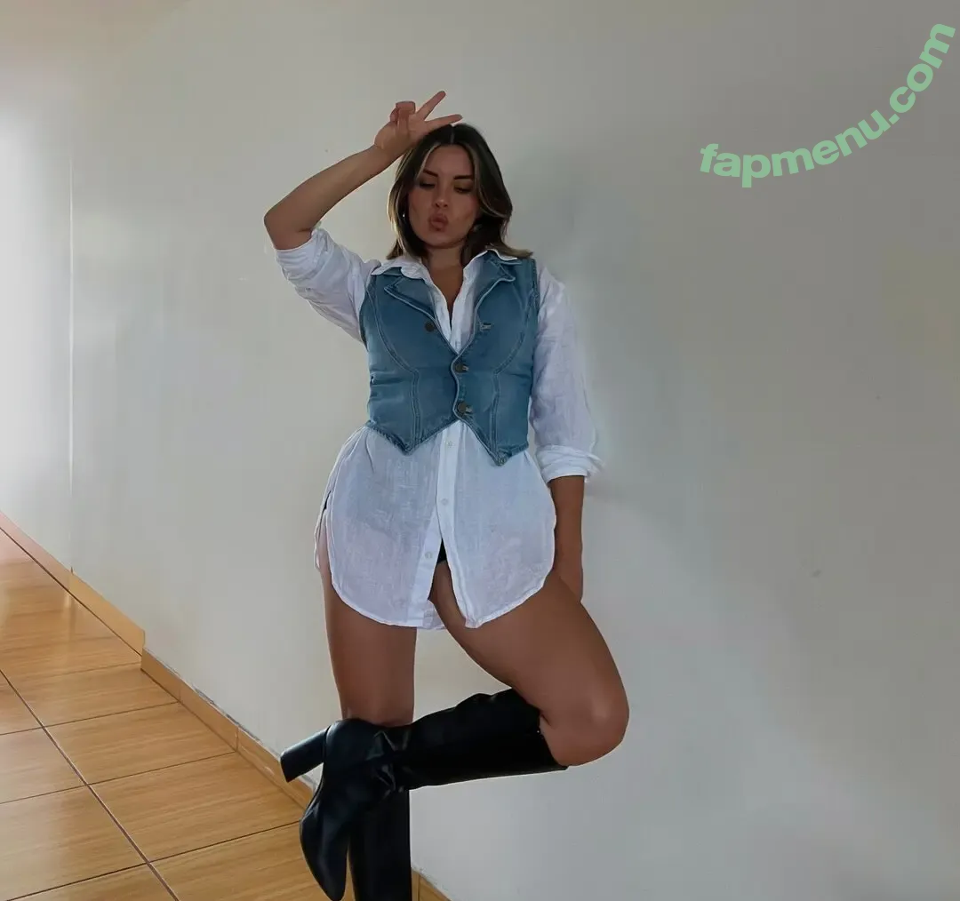 Fiorella Retiz nude photo #0003 (fiorellaretiz)