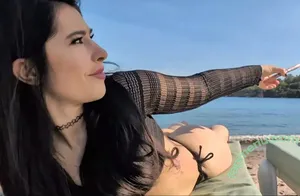 Fishtank / alyssamagnum nude photo #0004