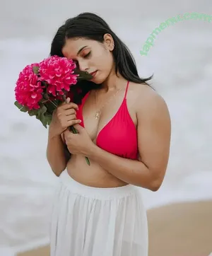 fit_nurse31 / meenu_lal_s nude photo #0009