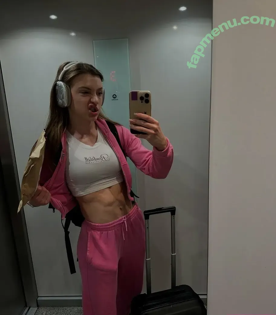 Fit.ula nude photo #0003 (Fit.ula)