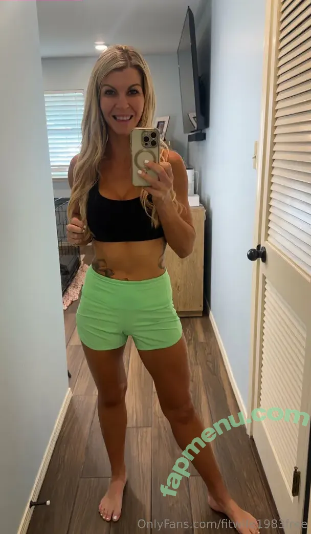 fitwife1983free nude photo #0108 (fitlyfe1983)