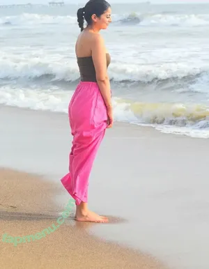 Fiza Choudhary / fizachoudharyofficial nude photo #0032