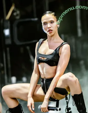 FKA Twigs / FKAtwigs nude photo #0382