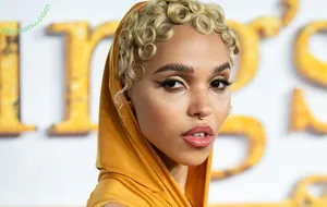 FKA Twigs / FKAtwigs nude photo #0422