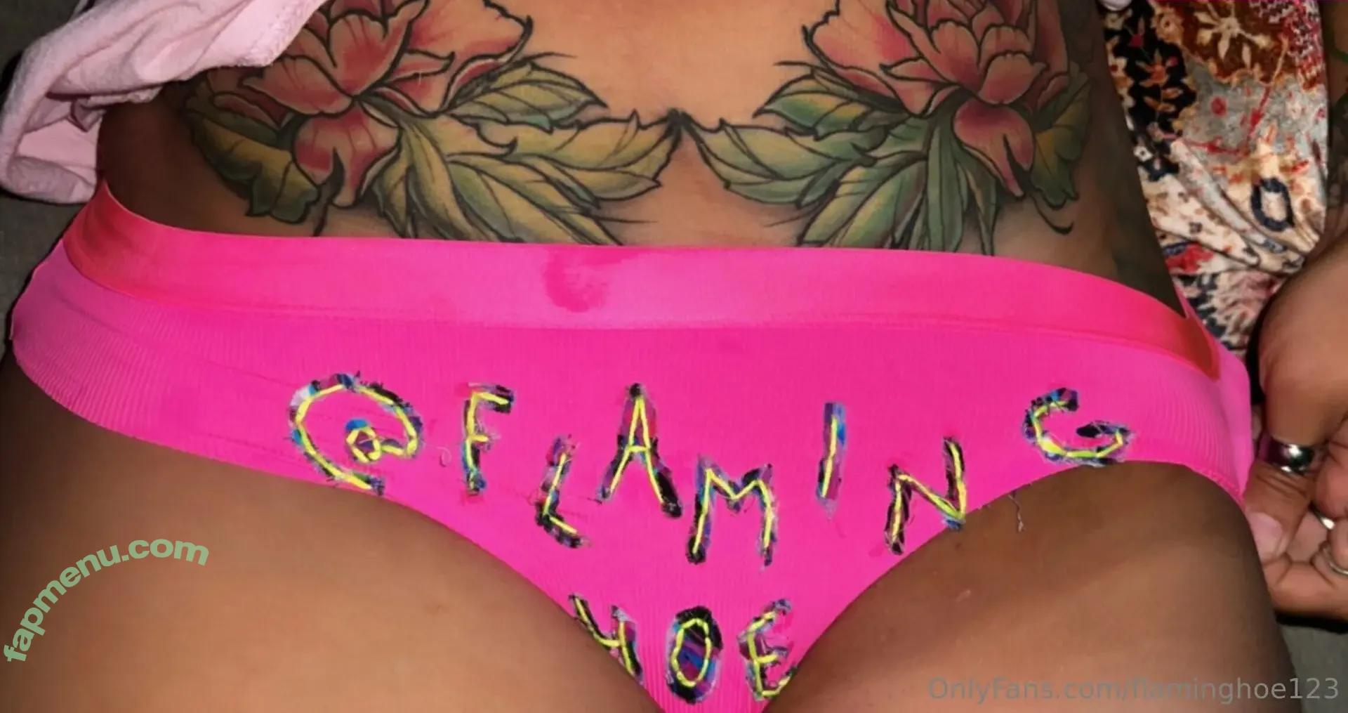flaminghoe123 nude photo #0094 (flaming.john)