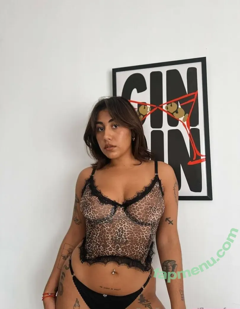 florasfun nude photo #0042 (florajiggles)