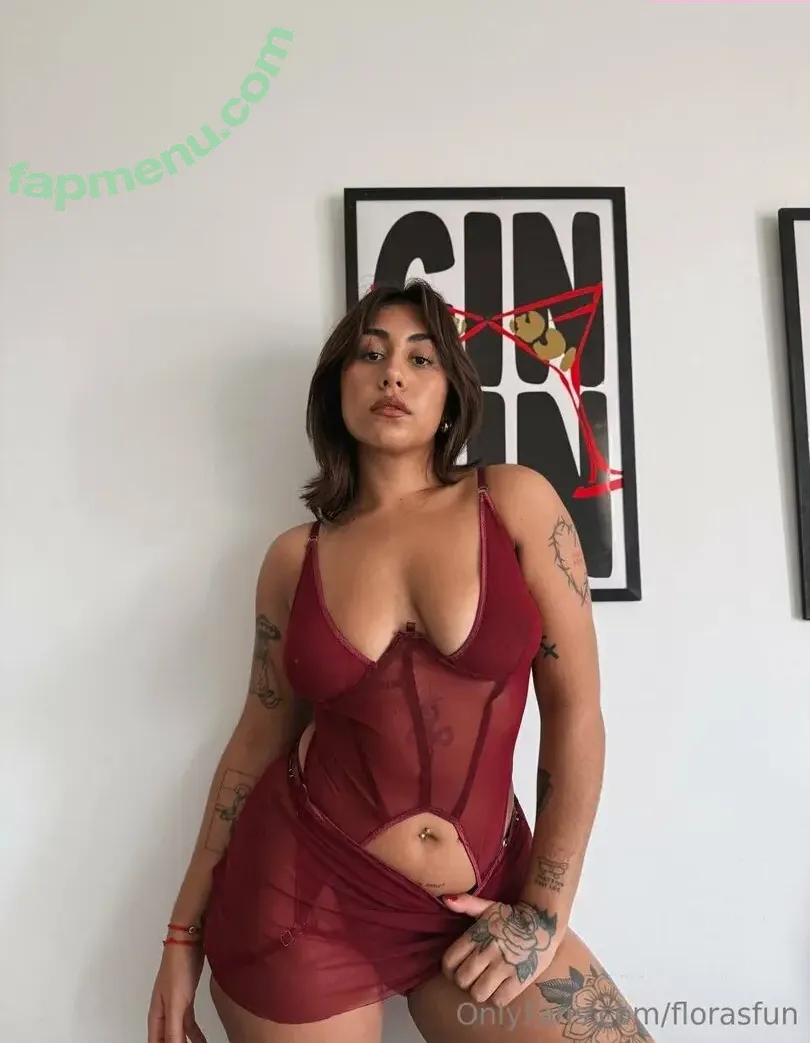florasfun nude photo #0053 (florajiggles)