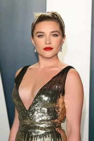 Florence Pugh / florencepugh nude photo #1055