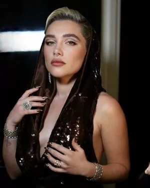 Florence Pugh / florencepugh nude photo #1101