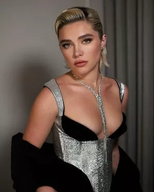 Florence Pugh / florencepugh nude photo #1111