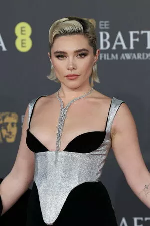 Florence Pugh / florencepugh nude photo #1115