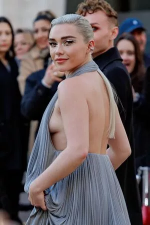 Florence Pugh / florencepugh nude photo #1138