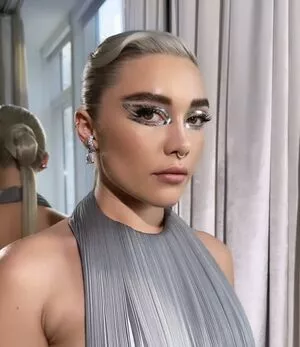 Florence Pugh / florencepugh nude photo #1154