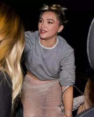 Florence Pugh / florencepugh nude photo #1171