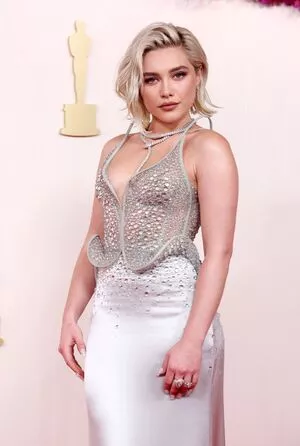 Florence Pugh / florencepugh nude photo #1203