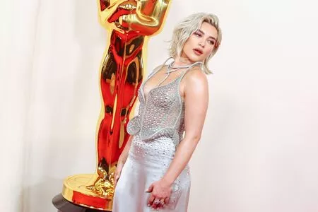 Florence Pugh / florencepugh nude photo #1239