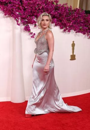 Florence Pugh / florencepugh nude photo #1247