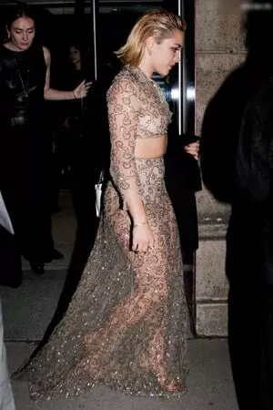 Florence Pugh / florencepugh nude photo #1296
