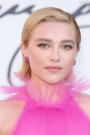 Florence Pugh / florencepugh nude photo #1297