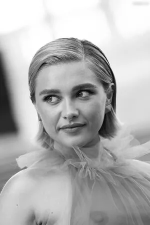 Florence Pugh / florencepugh nude photo #1300