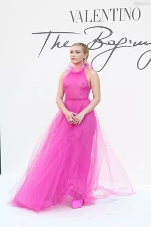 Florence Pugh / florencepugh nude photo #1327
