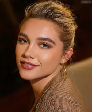 Florence Pugh / florencepugh nude photo #1376
