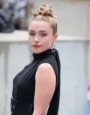 Florence Pugh / florencepugh nude photo #1398