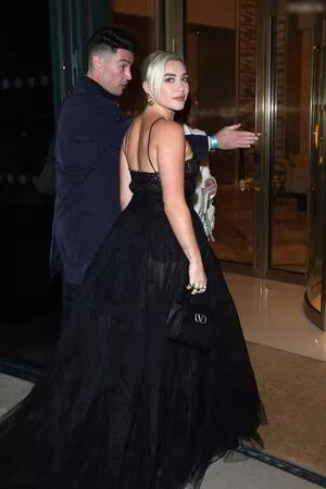 Florence Pugh / florencepugh nude photo #1411