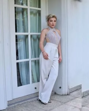 Florence Pugh / florencepugh nude photo #1419
