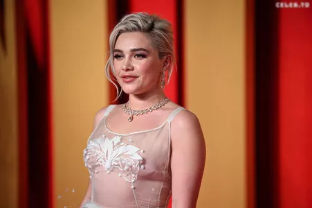 Florence Pugh / florencepugh nude photo #1471