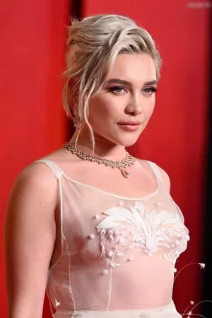 Florence Pugh / florencepugh nude photo #1474