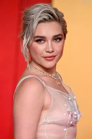 Florence Pugh / florencepugh nude photo #1477