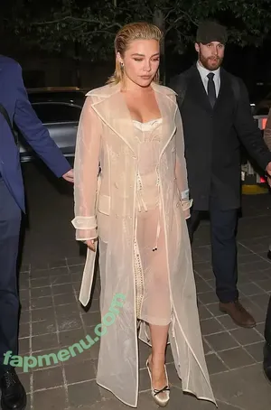 Florence Pugh / florencepugh nude photo #1885