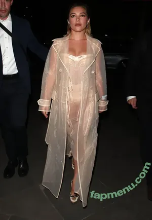 Florence Pugh / florencepugh nude photo #1924