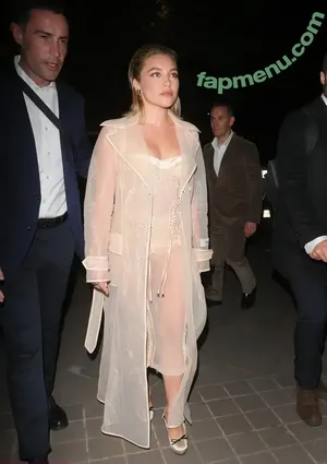 Florence Pugh / florencepugh nude photo #1929