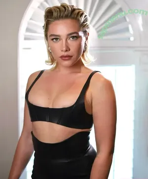 Florence Pugh / florencepugh nude photo #1942