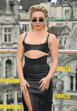 Florence Pugh / florencepugh nude photo #1979