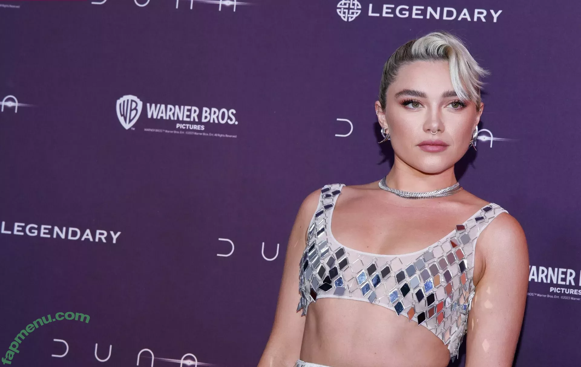 Florence Pugh nude photo #1082 (florencepugh)