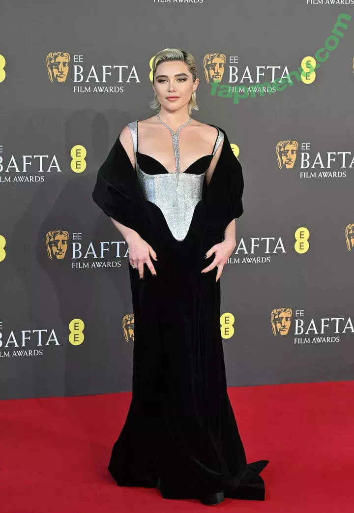Florence Pugh nude photo #1120 (florencepugh)