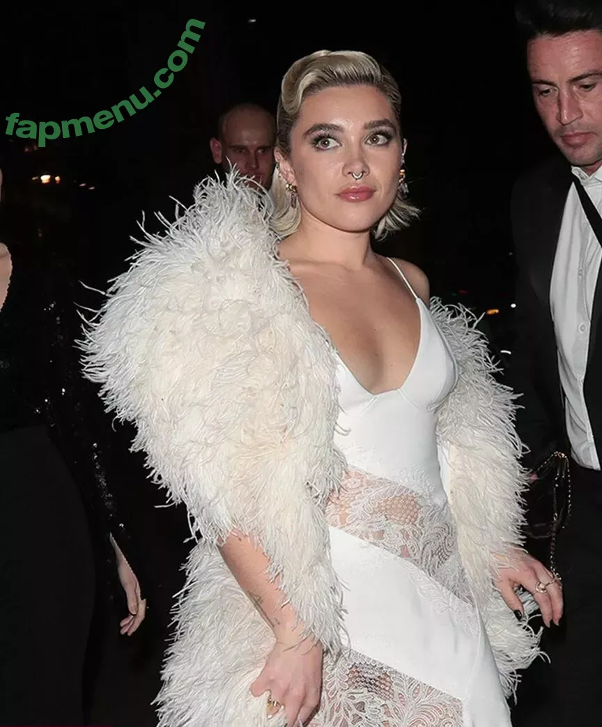 Florence Pugh nude photo #1131 (florencepugh)
