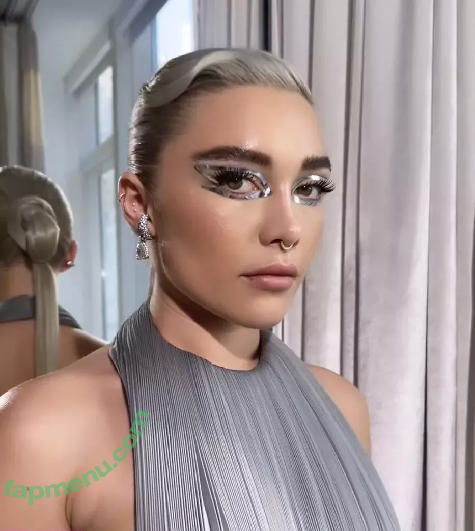 Florence Pugh nude photo #1154 (florencepugh)