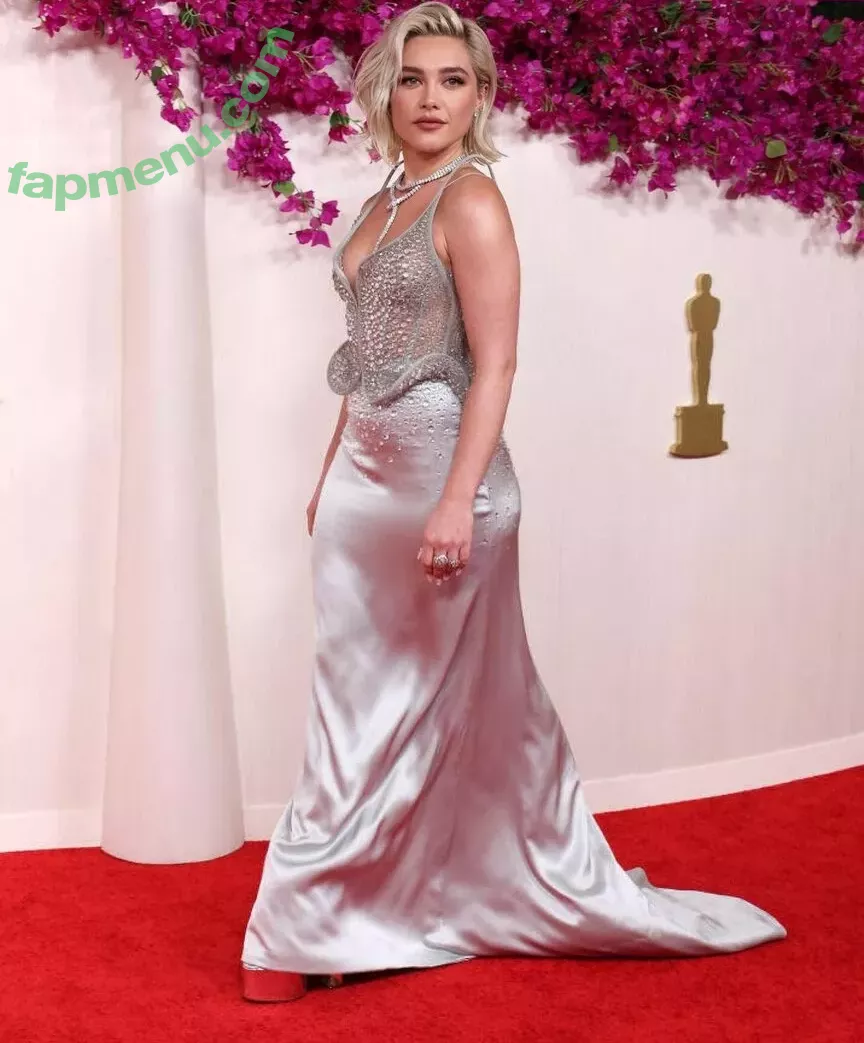 Florence Pugh nude photo #1189 (florencepugh)