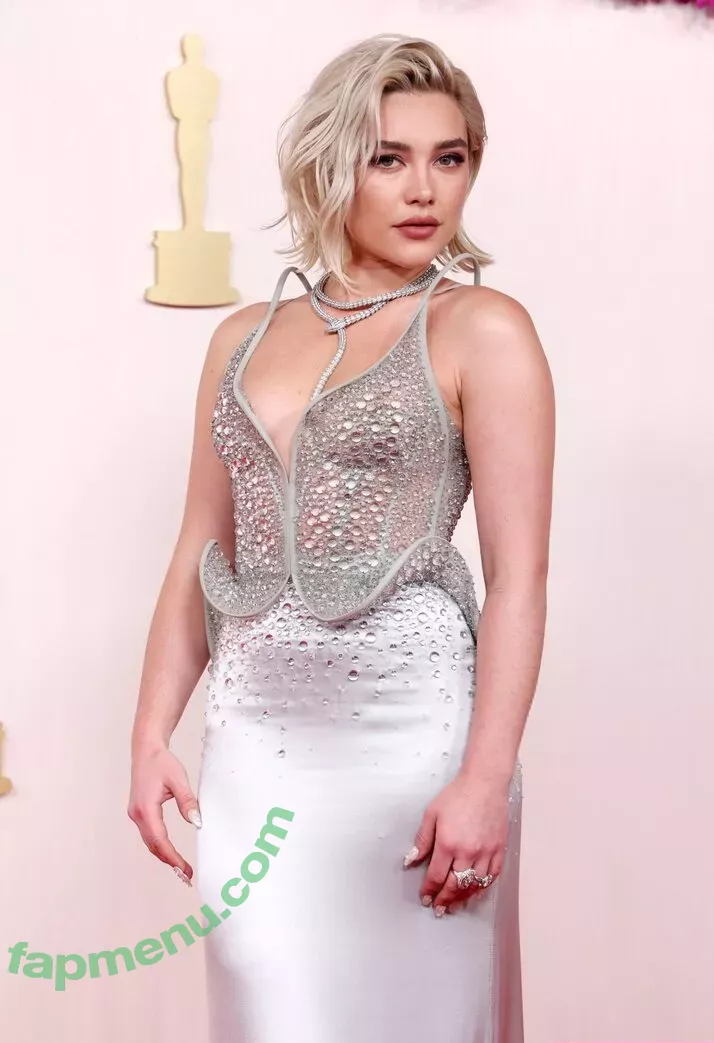 Florence Pugh nude photo #1204 (florencepugh)