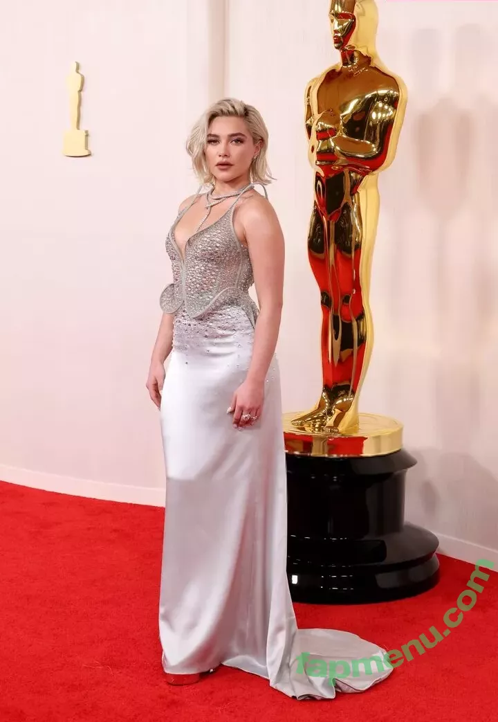 Florence Pugh nude photo #1205 (florencepugh)