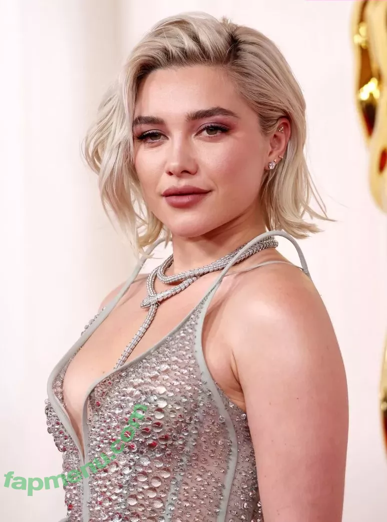Florence Pugh nude photo #1206 (florencepugh)